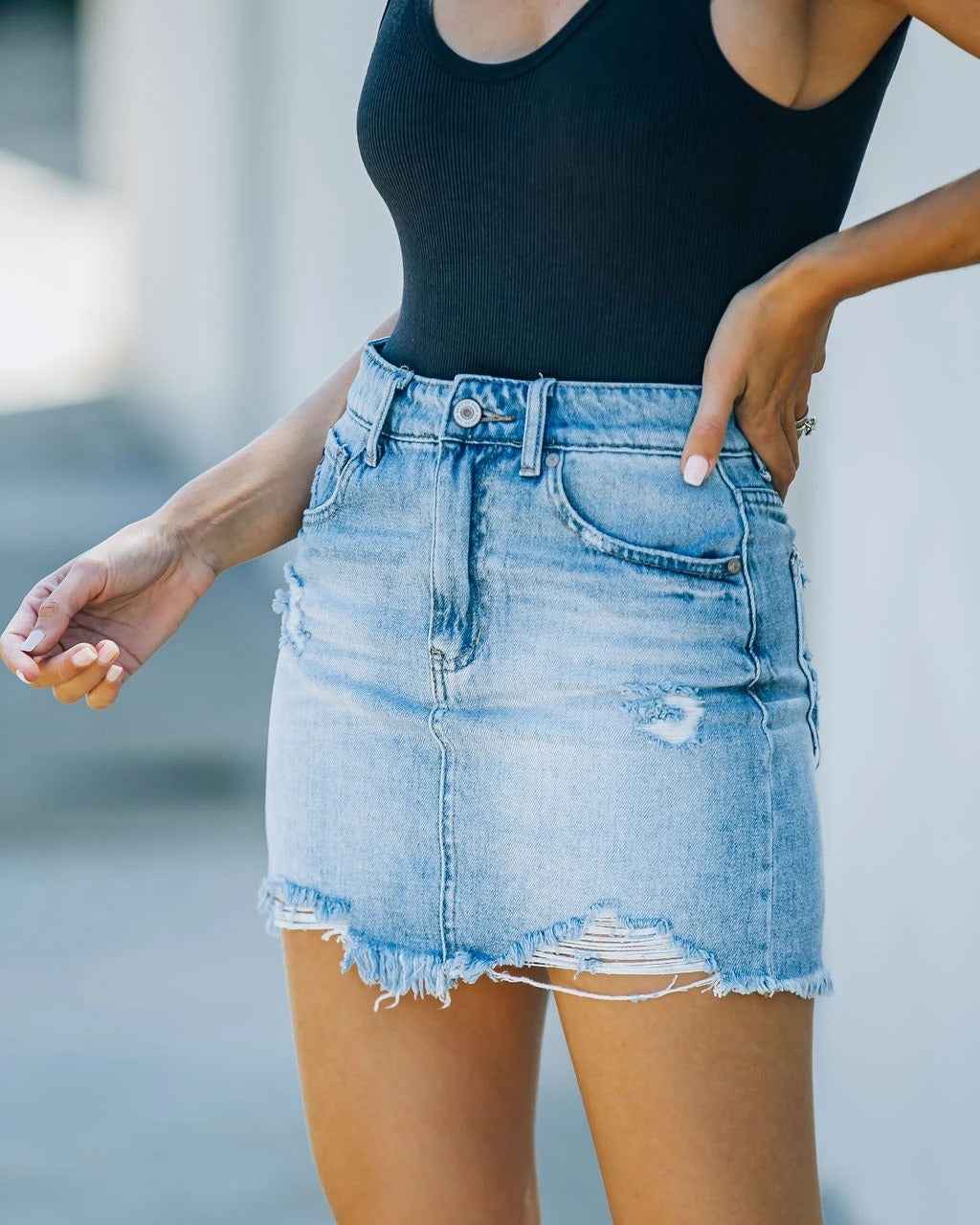 Women's Mini Denim Skirt High Waist Vintage Fashion Korean Slim Straight Summer Sexy Ripped Raw Short Skirt